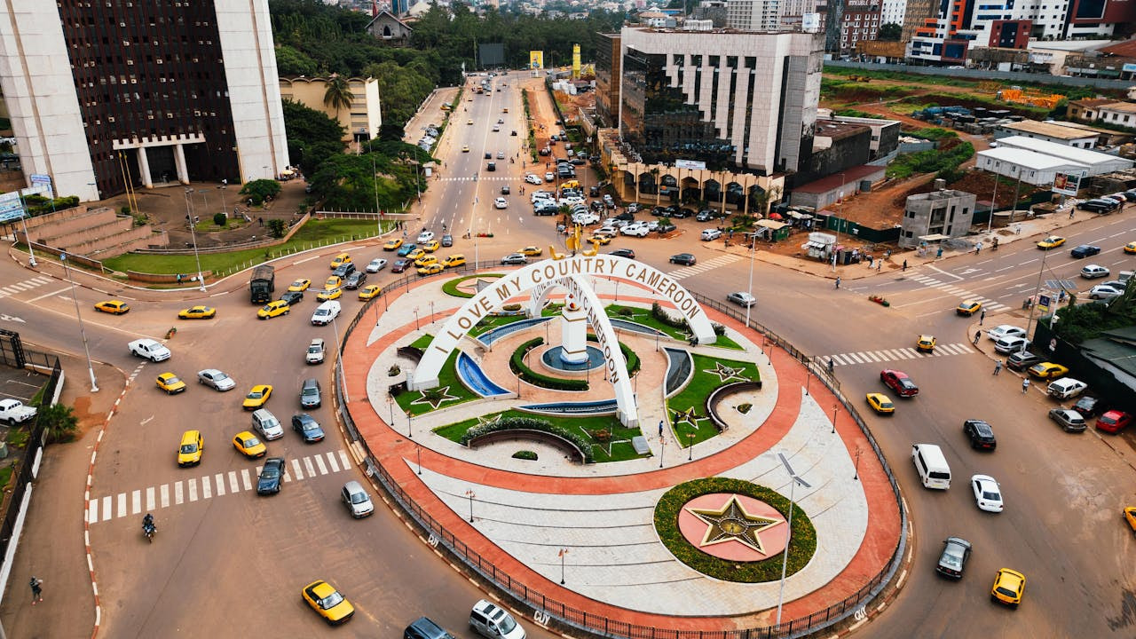 Centro urbano de la ciudad de Yaundé, capital de Camerún.